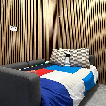Entire Apartment Boutique King Size Bed Near Town Centre Colchester Exterior photo