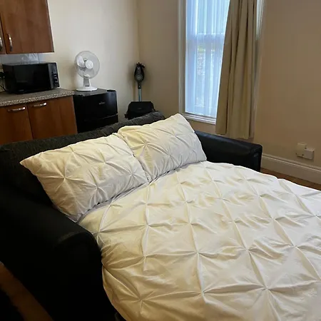 Entire Apartment Boutique King Size Bed Near Town Centre Colchester Exterior photo