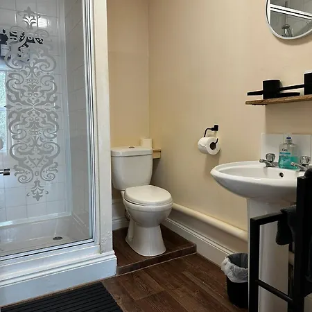 Entire Apartment Boutique King Size Bed Near Town Centre Colchester Exterior photo